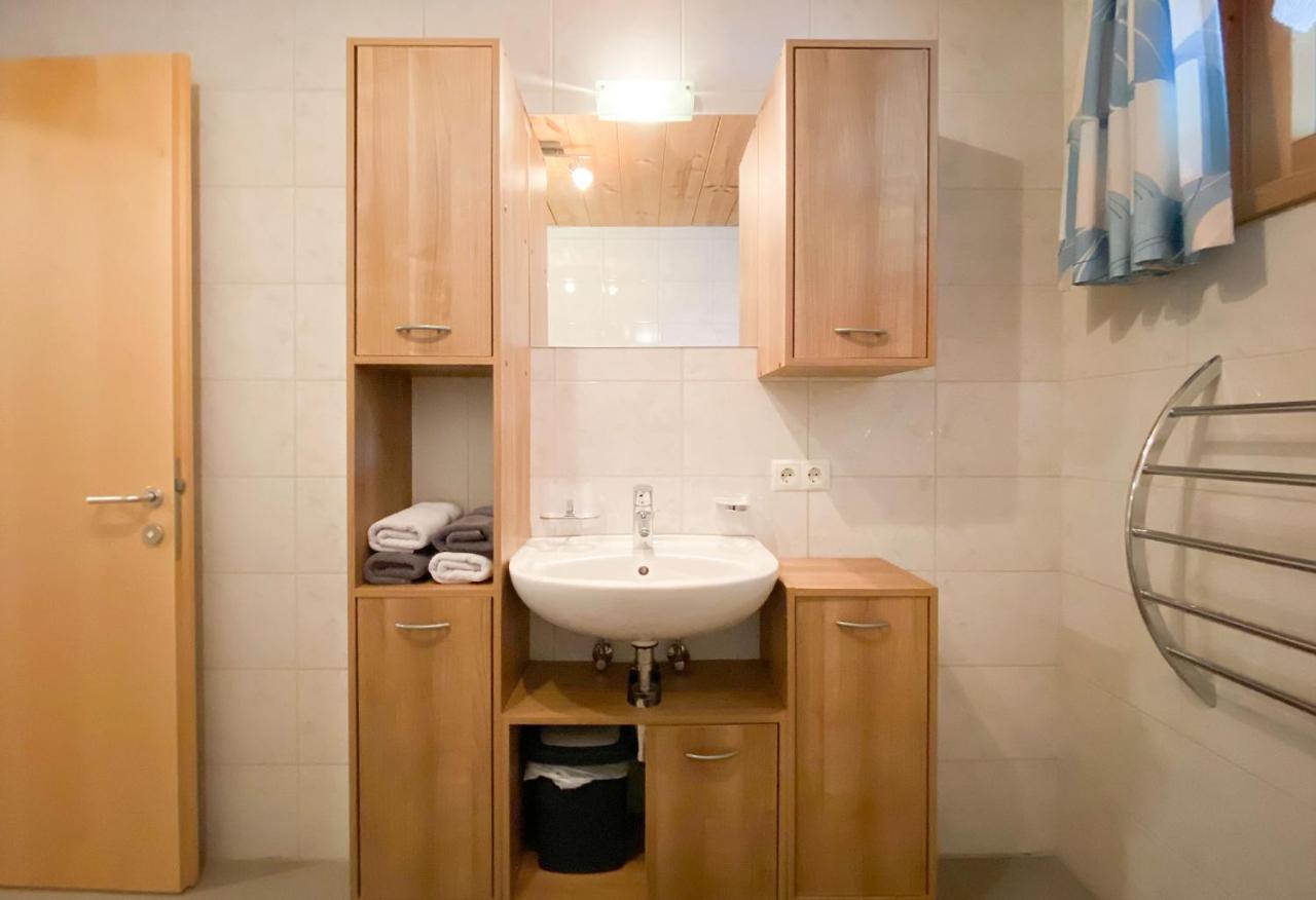 Haus Helga Apartment Schoppernau Bagian luar foto