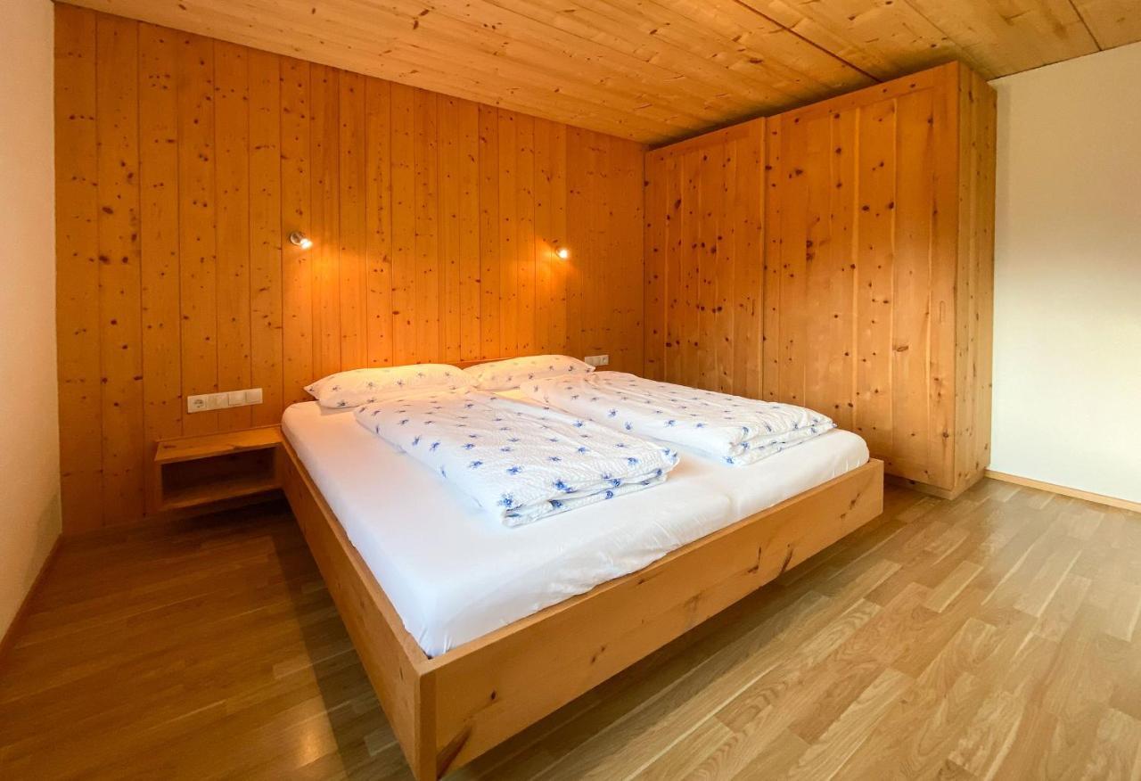 Haus Helga Apartment Schoppernau Bagian luar foto