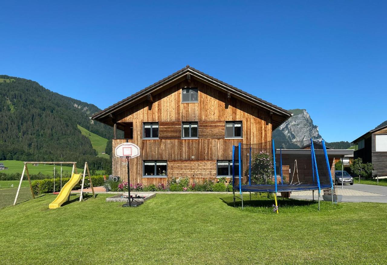 Haus Helga Apartment Schoppernau Bagian luar foto