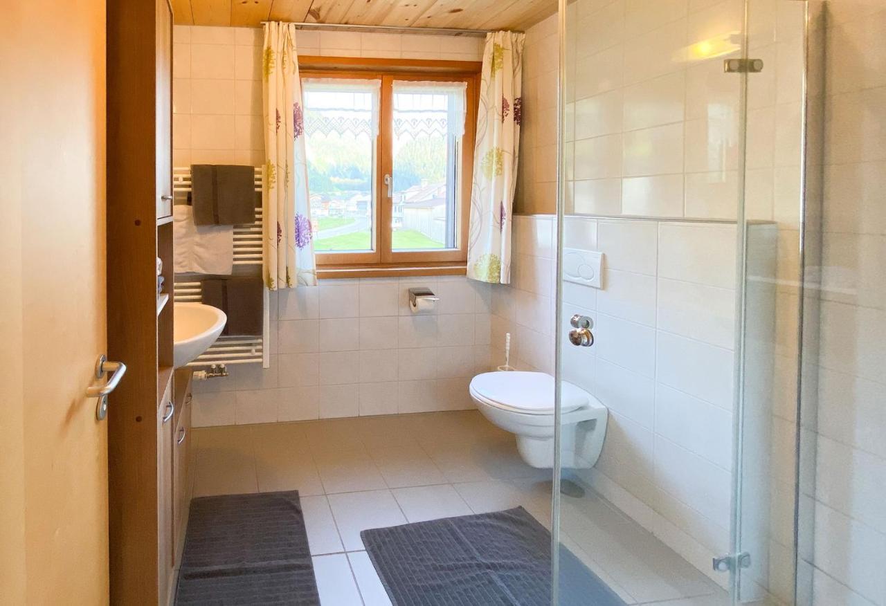 Haus Helga Apartment Schoppernau Bagian luar foto